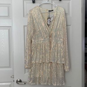 BooHoo Plus Sequin Plunge Tiered Skater Dress. NWT